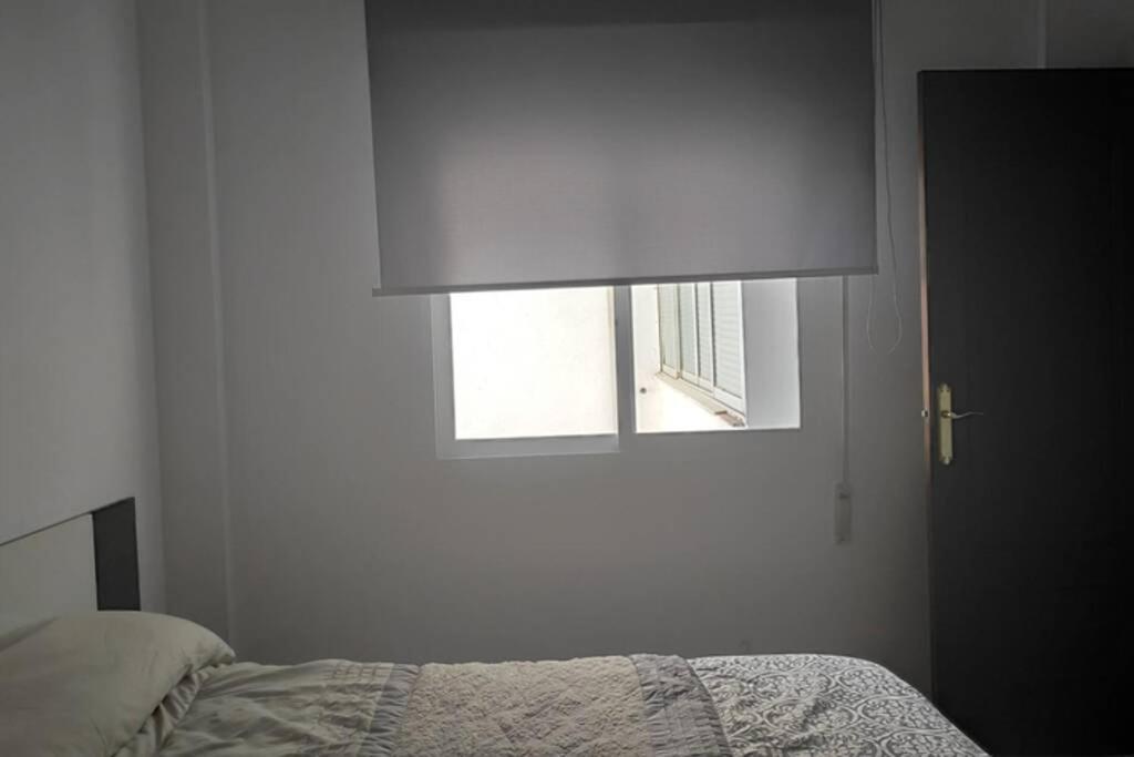 Lucena-Piso Amplio Y Luminosoアパートメント エクステリア 写真