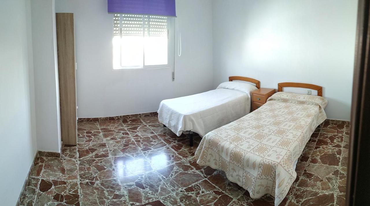 Lucena-Piso Amplio Y Luminosoアパートメント エクステリア 写真